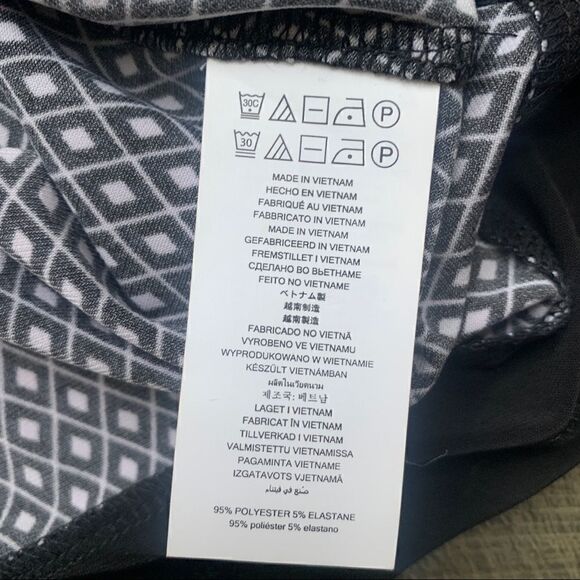 Michael Kors Black and White Diamond Sheath Dress Long Sleeve Stripe Size Medium - Picture 7 of 10